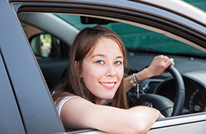 Automatic Vs Manual: Which driving lessons? - Roadworks Driver Training